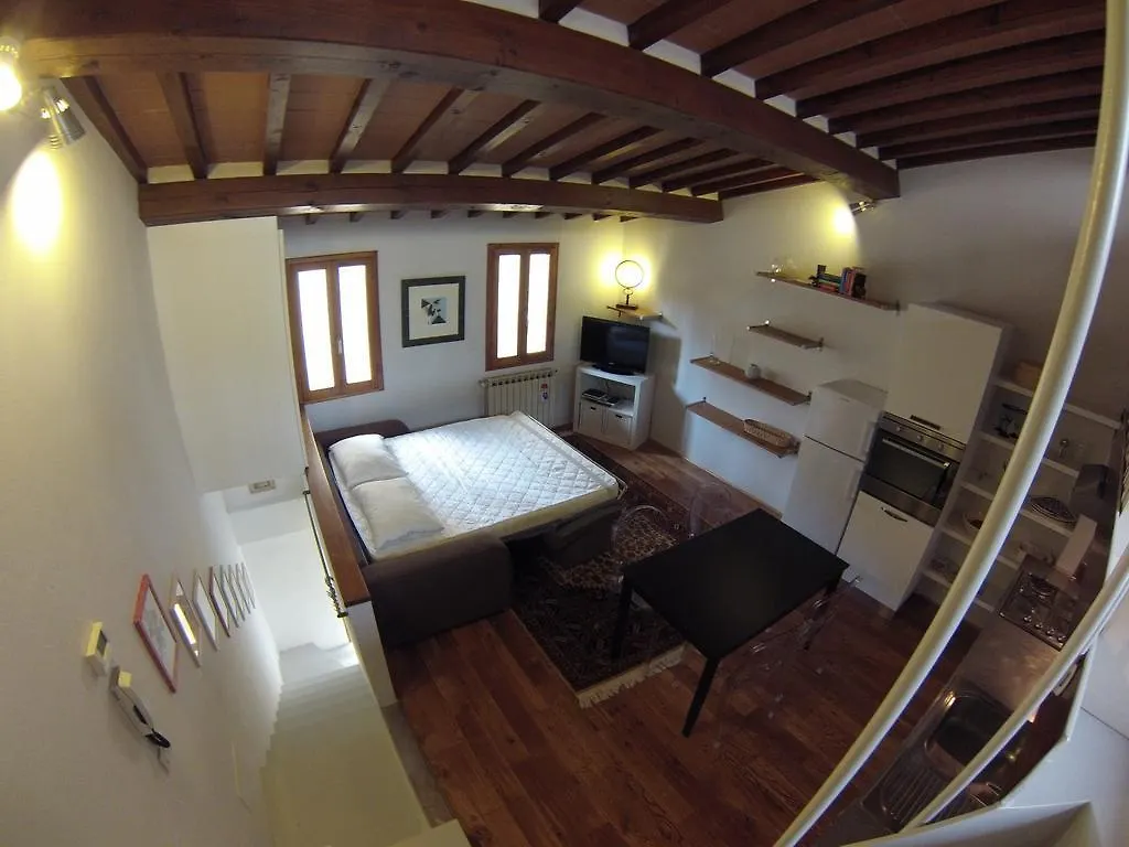 Bohemienne Penthouse Apartment Florence